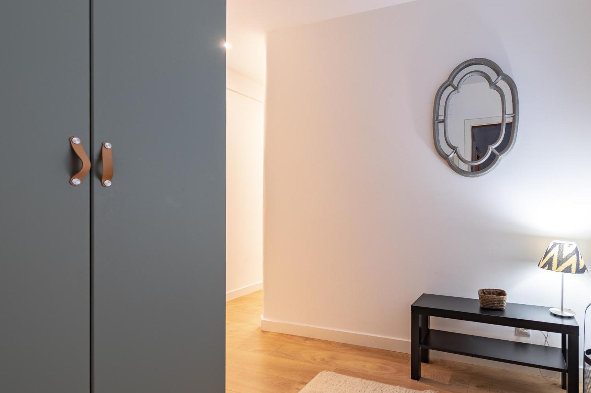 Amplio Y Acogedor Junto Al Ayuntamiento Apartment Bilbao Luaran gambar